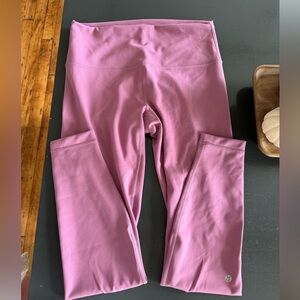 Lululemon wunder train 28’ leggings